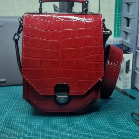 Сумка планшет Логово Дракона